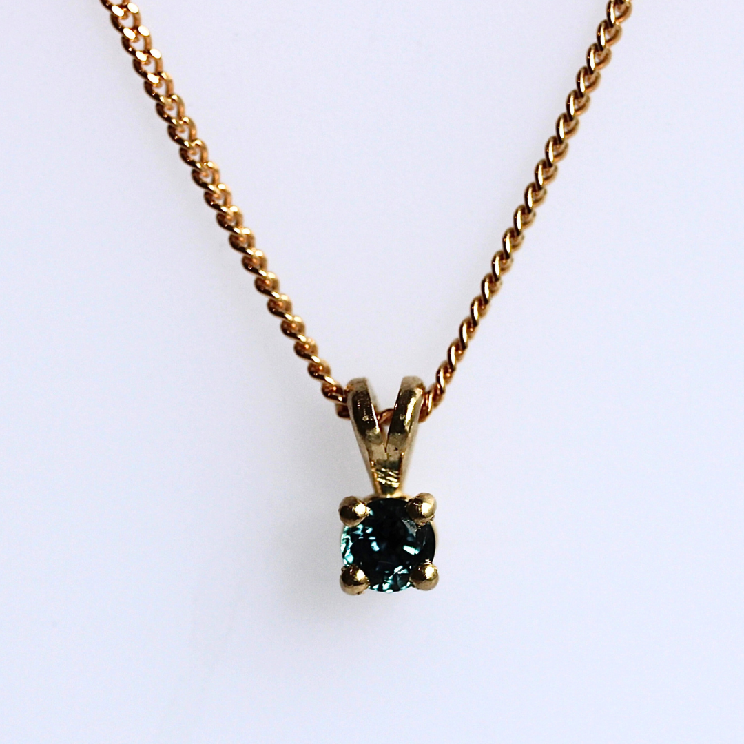 3mm Partii Sapphire Pendant - Yellow Gold - Ready to Ship
