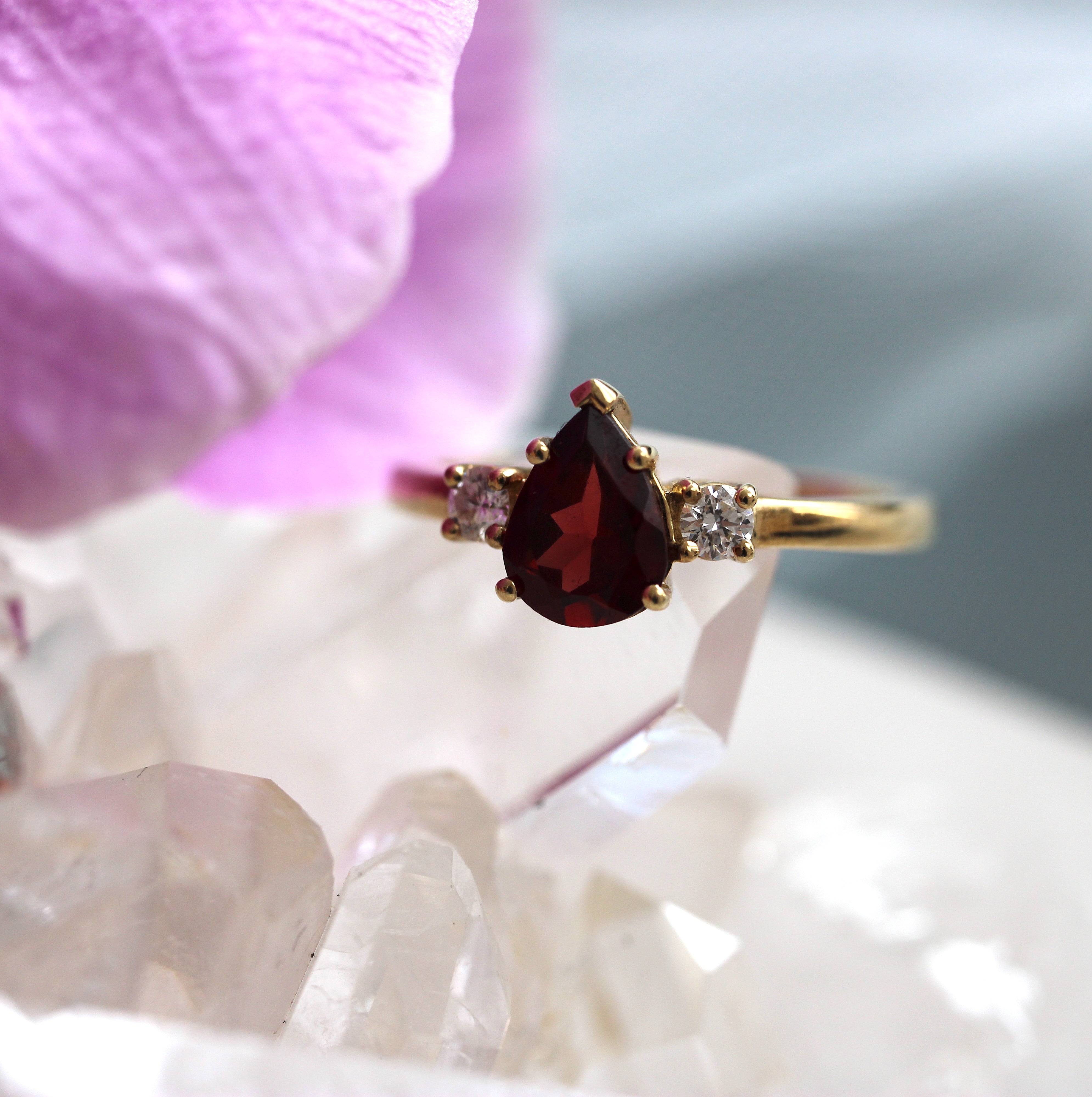 Pear Trinity - Garnet - Yellow Gold - Ready to Ship