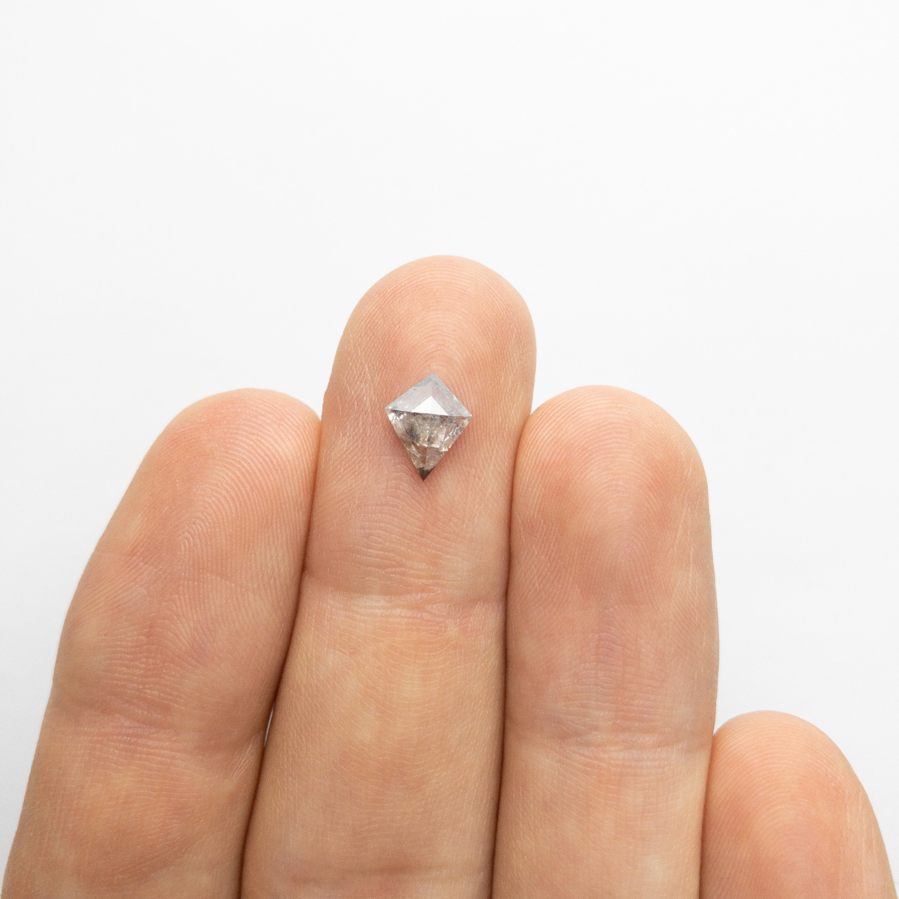 0.86ct 8.33x6.75x2.59mm KIte Rosecut 18087-08