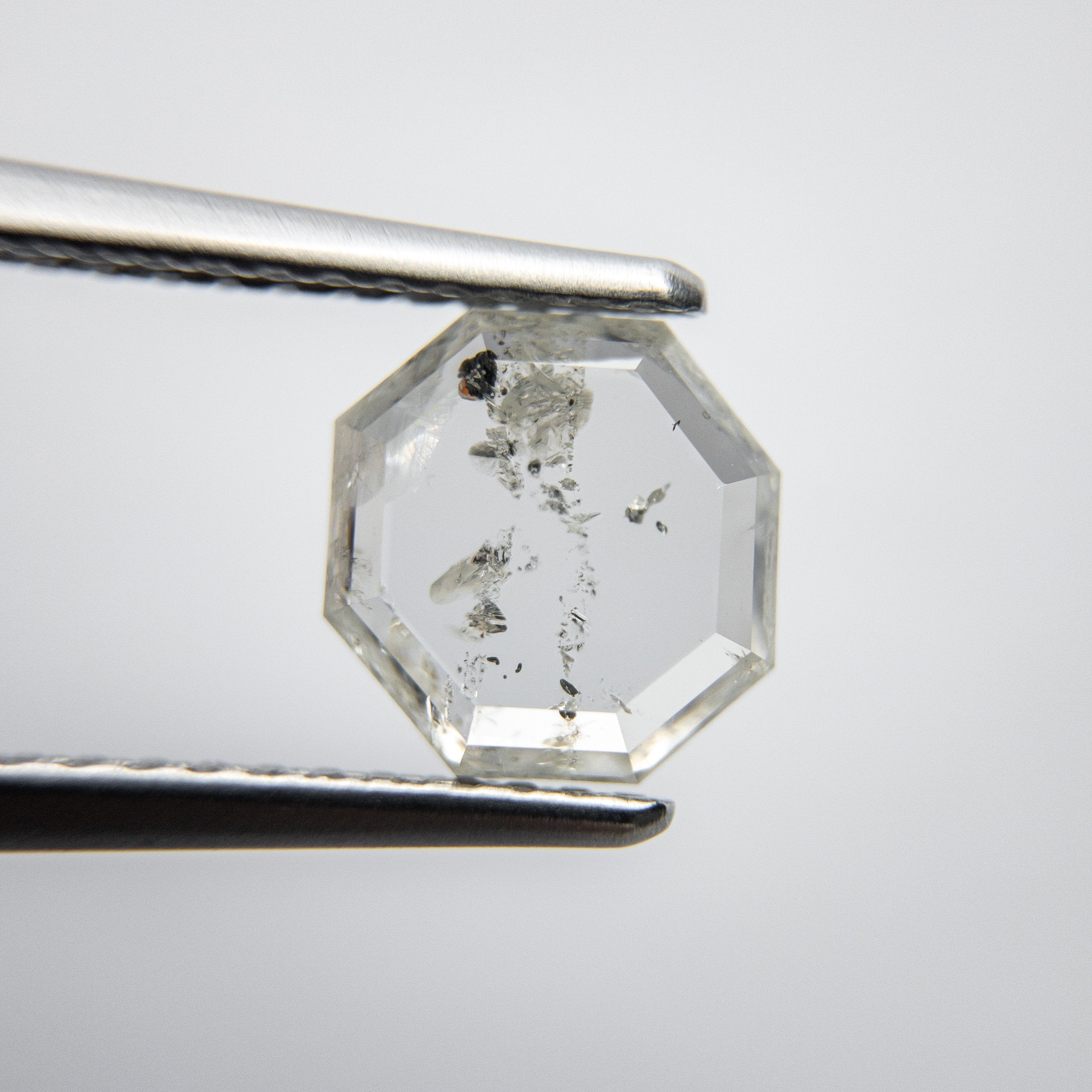 1.15ct 7.51x7.16x1.81mm Octagon Rosecut 18117-09 hold D1853