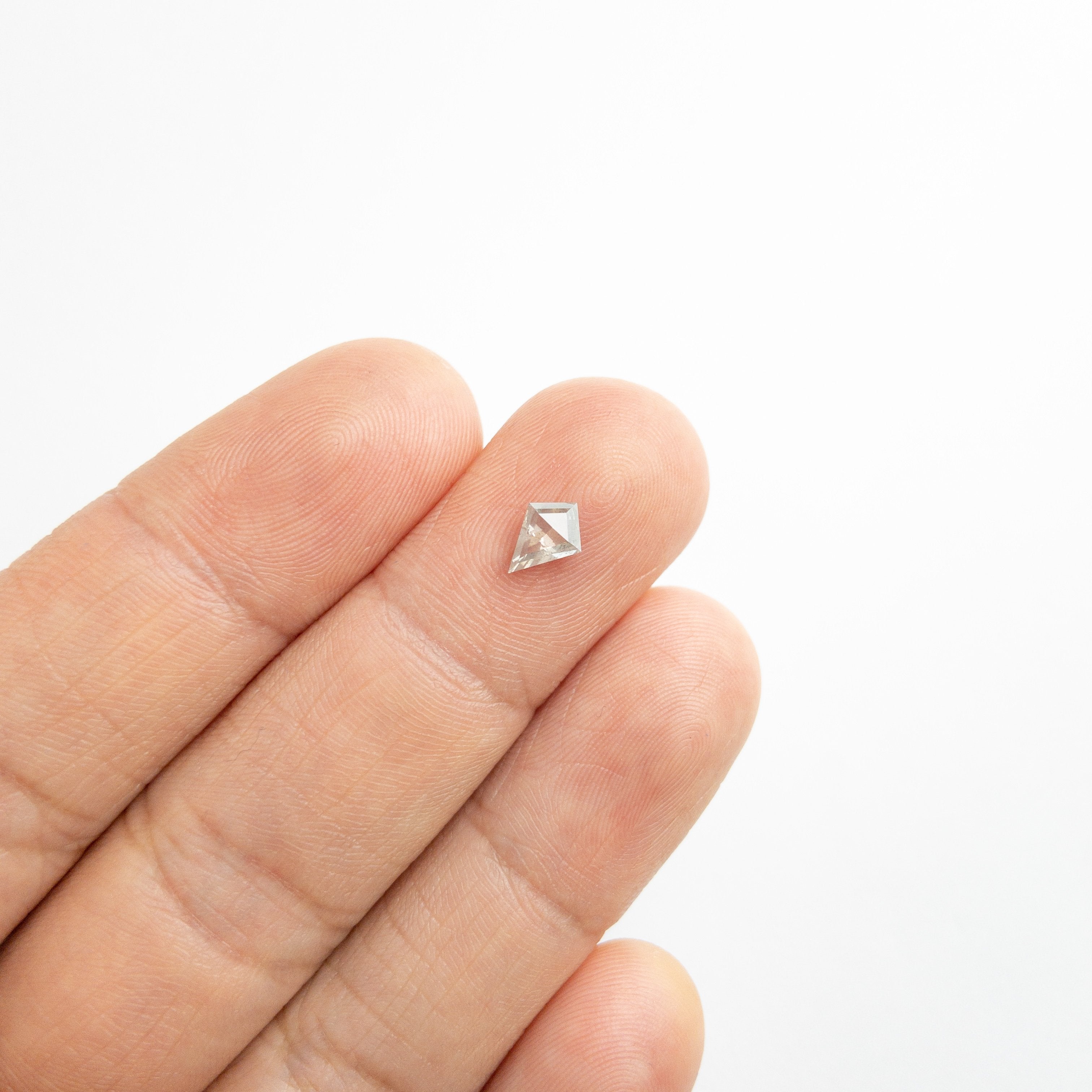 0.66ct 7.25x5.26x2.90mm Kite Rosecut 18127-04