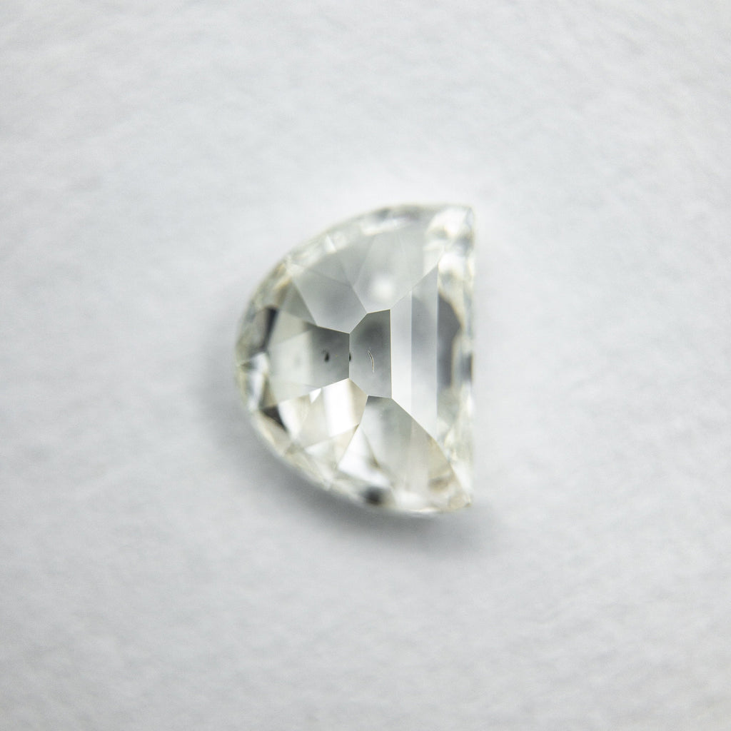 0.85ct 6.99x5.39x2.71mm Half Moon Modern Antique Cut 18129-10 hold D1425