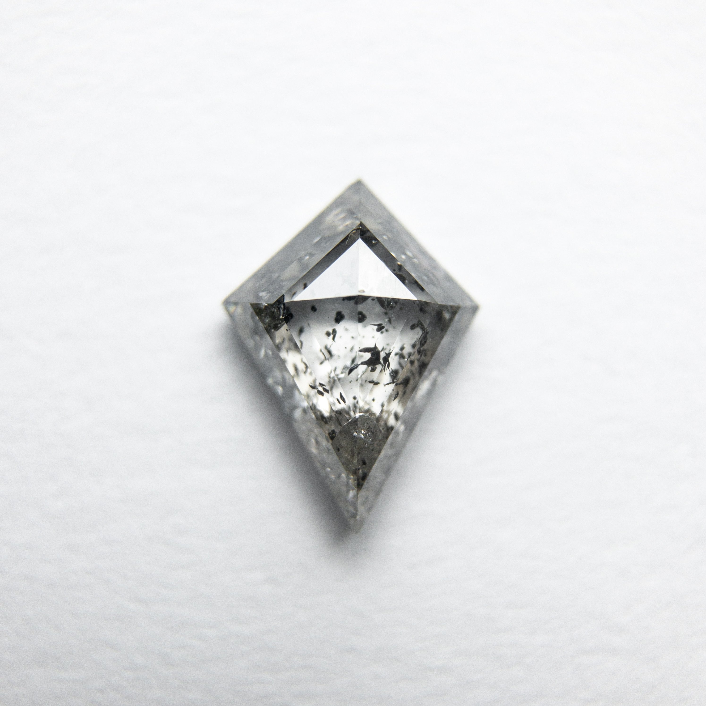 0.76ct 7.92x5.84x2.63mm Kite Rosecut 18167-15