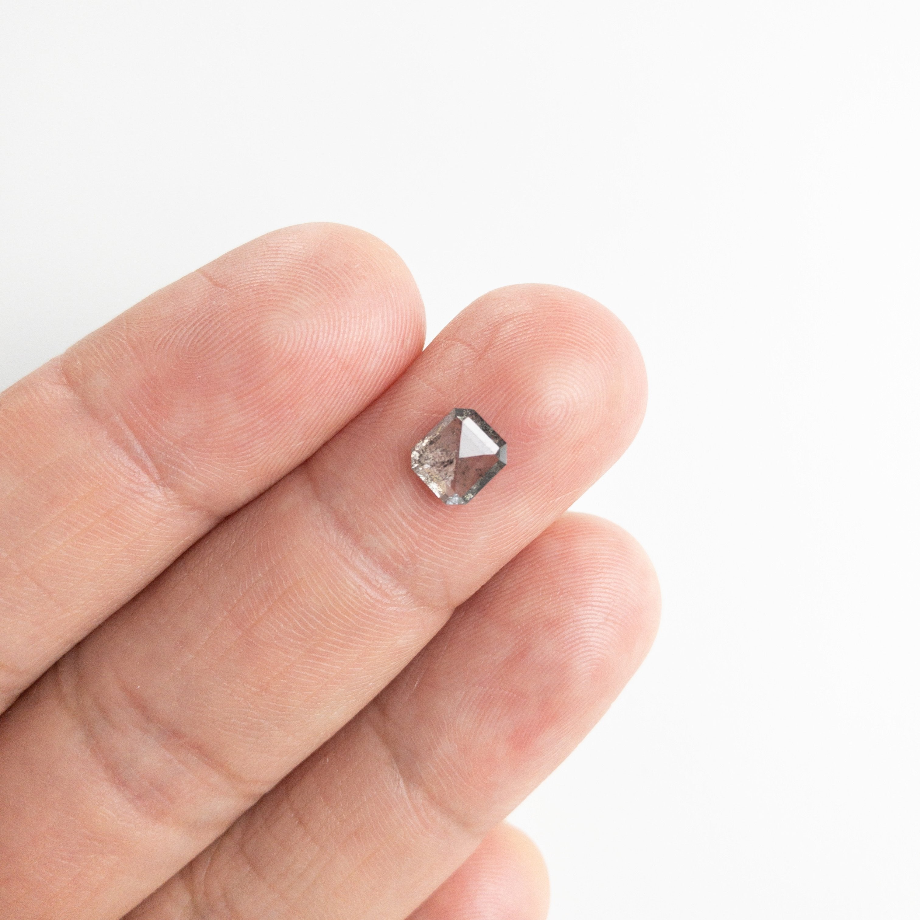 1.04ct 6.47x5.83x2.35mm Cut Corner Rectangle Rosecut 18167-42 hold D885