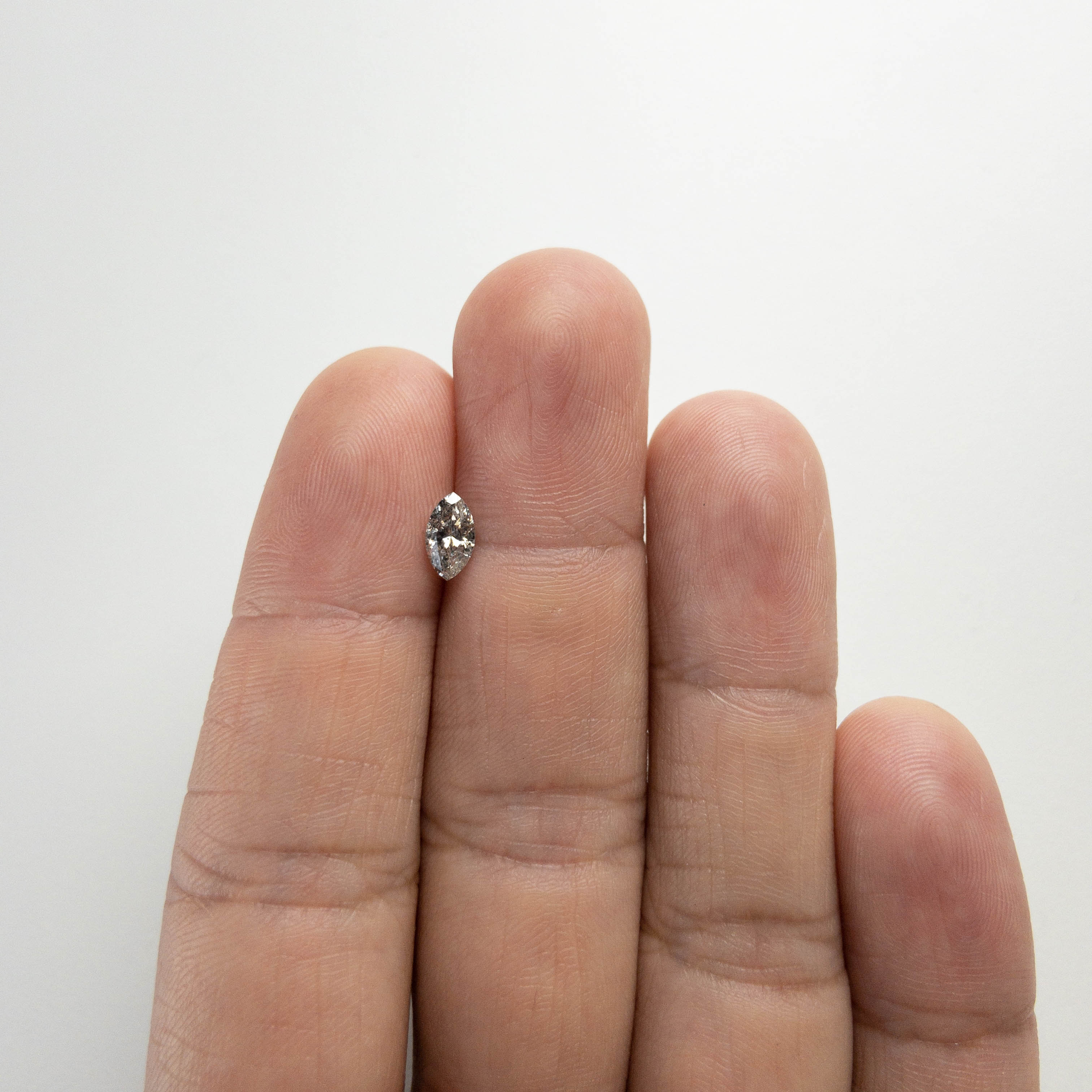0.58ct 7.48x4.19x2.88mm Marquise Brilliant Cut 18243-04