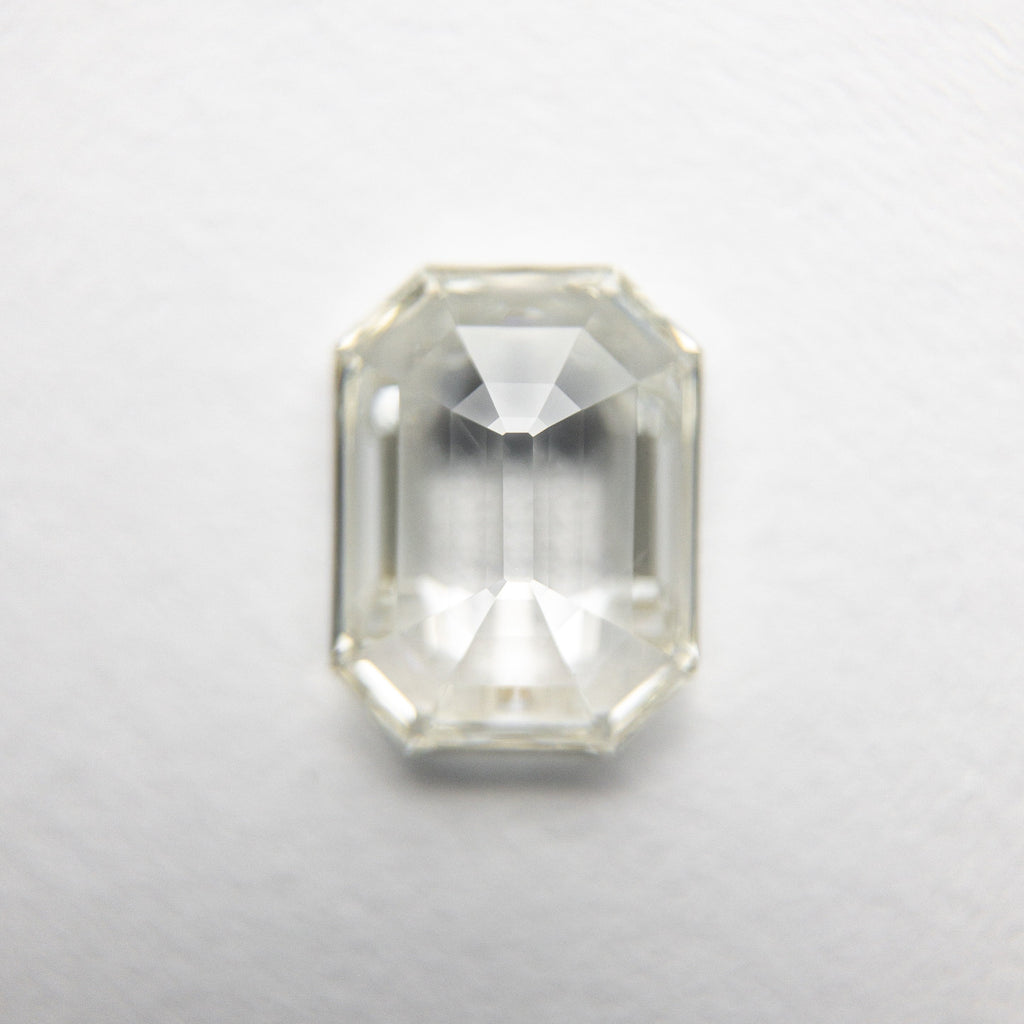 1.08ct 7.43x5.68x2.65mm SI1 J Cut Corner Rectangle Step Cut 18334-01 hold d1489