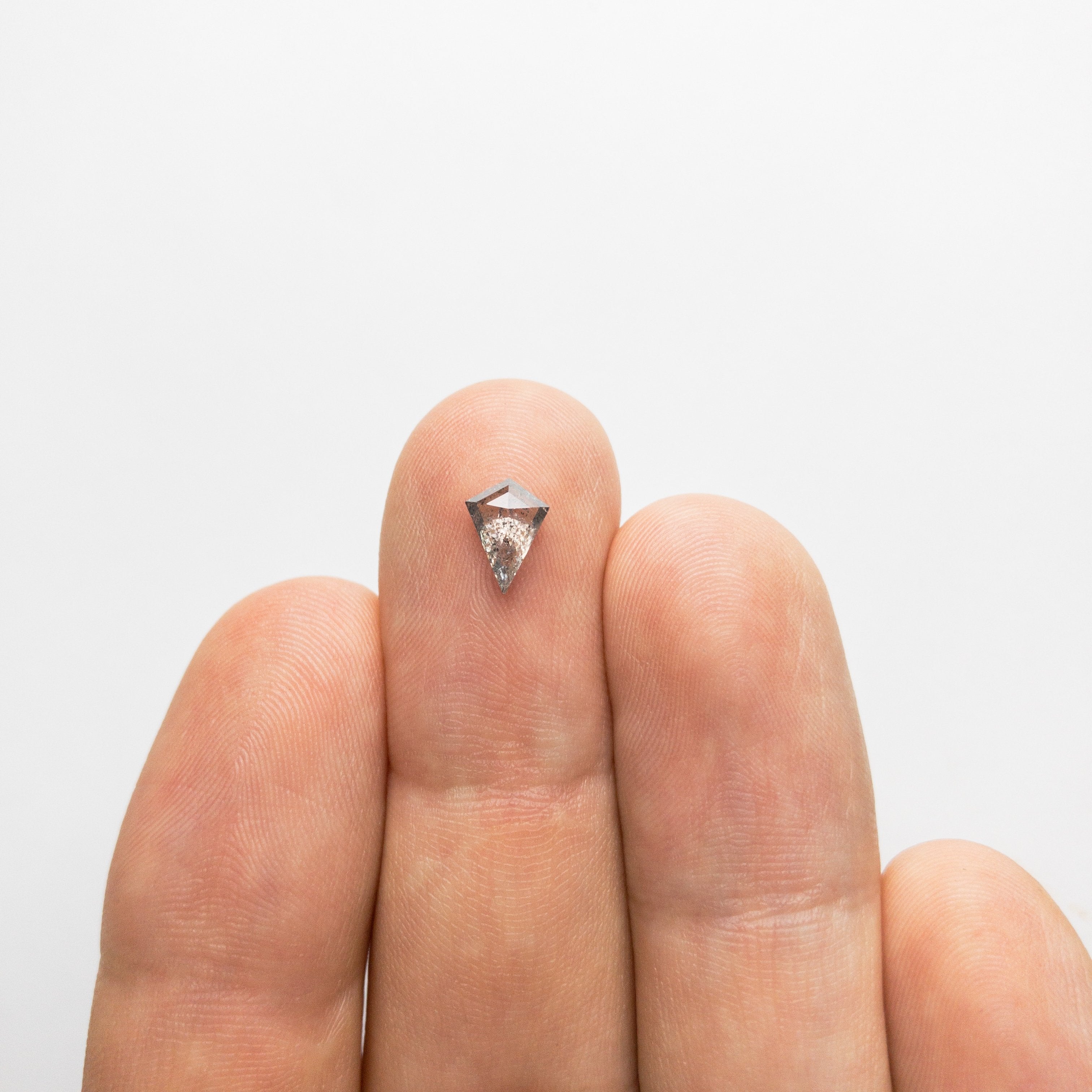 0.59ct 7.66x5.57x2.41mm Kite Rosecut 18363-06