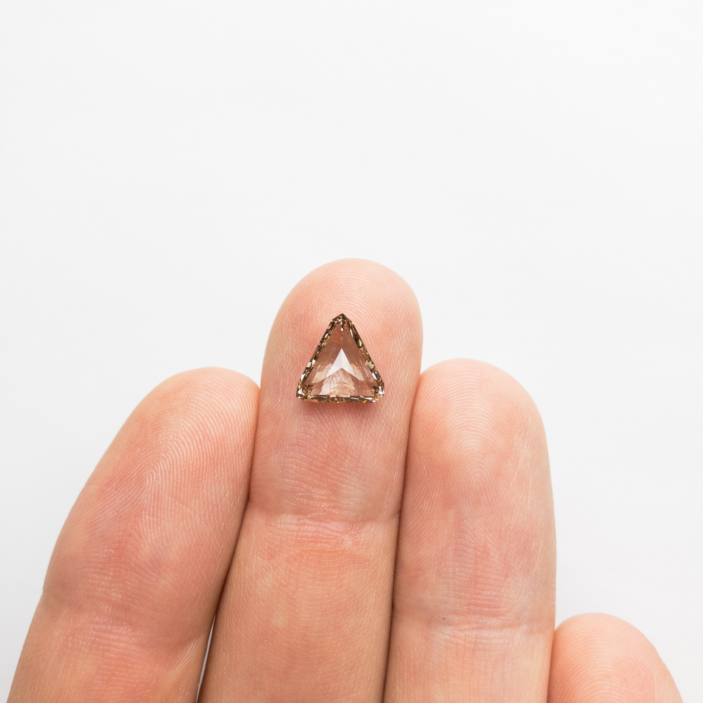 1.52ct 9.59x9.09x2.88mm Trillion Rosecut 18369-17