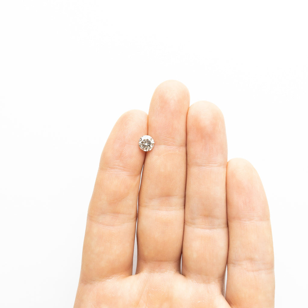 1.37ct 6.59x6.55x4.68mm Round Brilliant 18411-03
