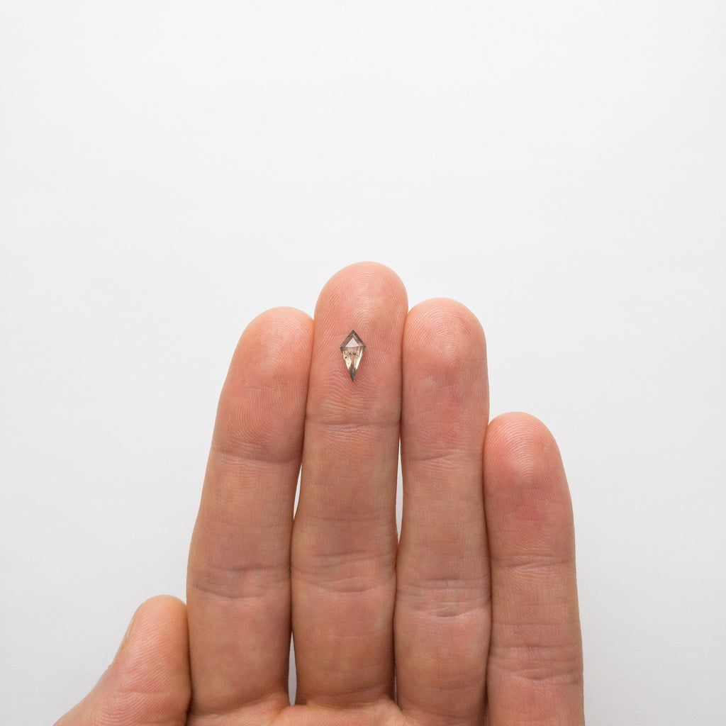 0.57ct 9.21x4.64x2.29mm Kite Rosecut 18414-02