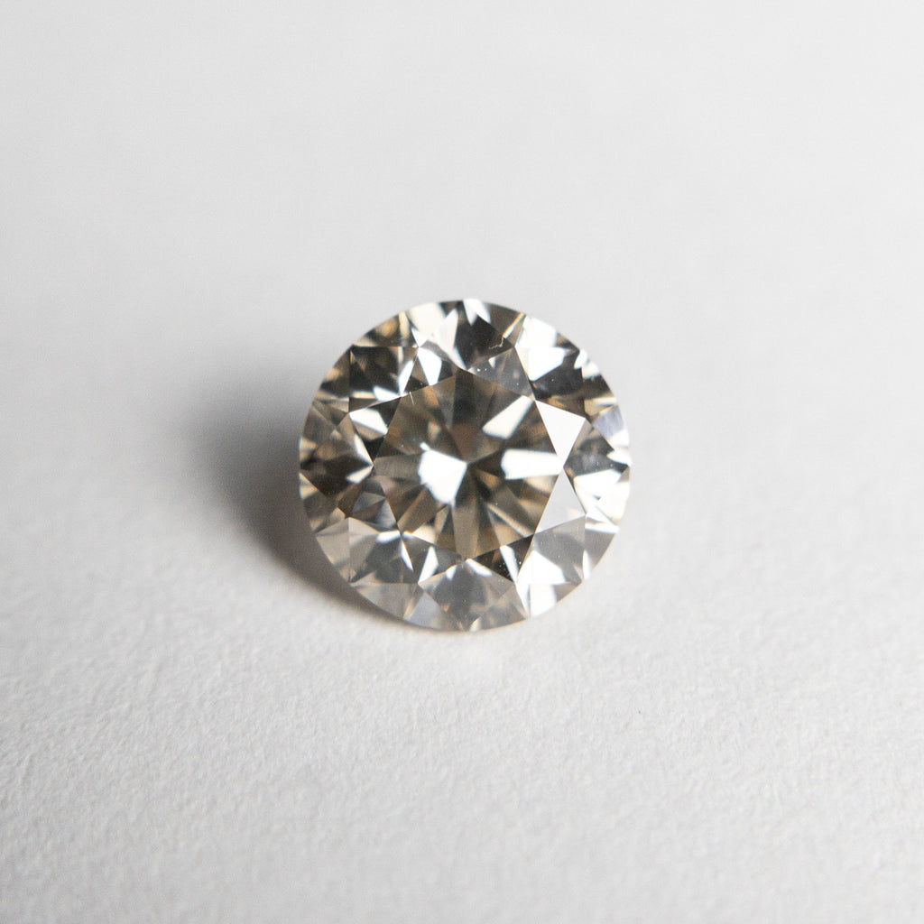 1.20ct 6.63x6.58x4.34mm VS Champagne Round Brilliant 18438-03