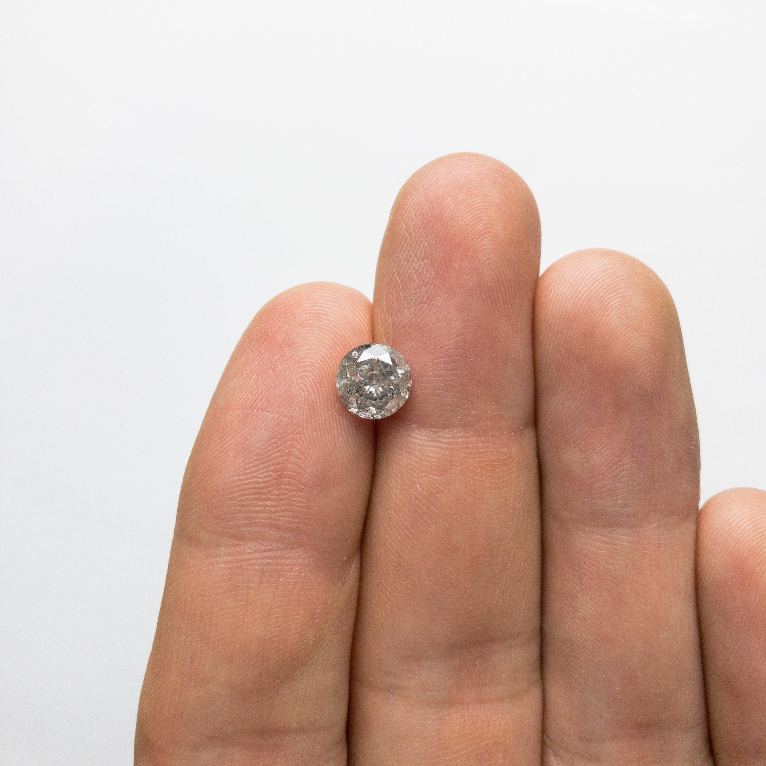 1.95ct 7.50x7.44x5.21mm Round Brilliant 18447-11