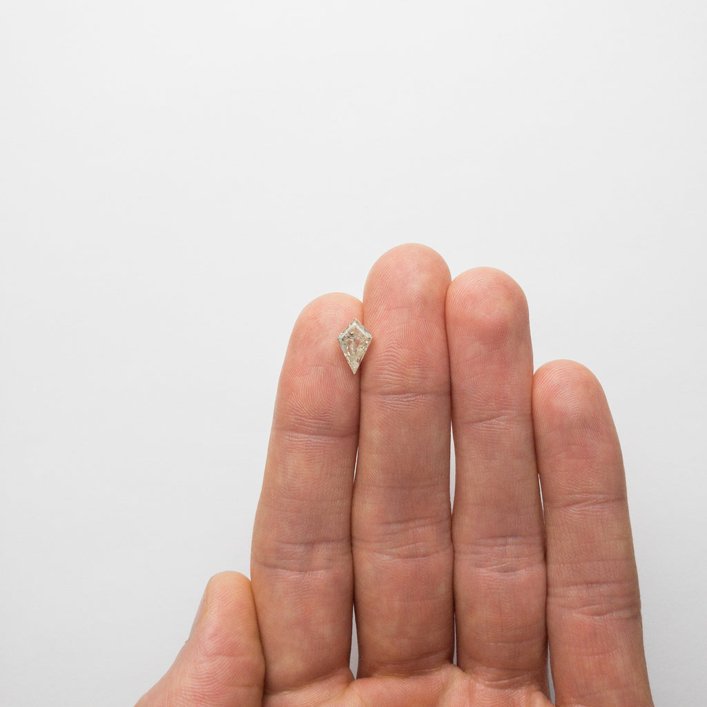 1.56ct 10.31x6.74x3.67mm Kite Rosecut 18483-18