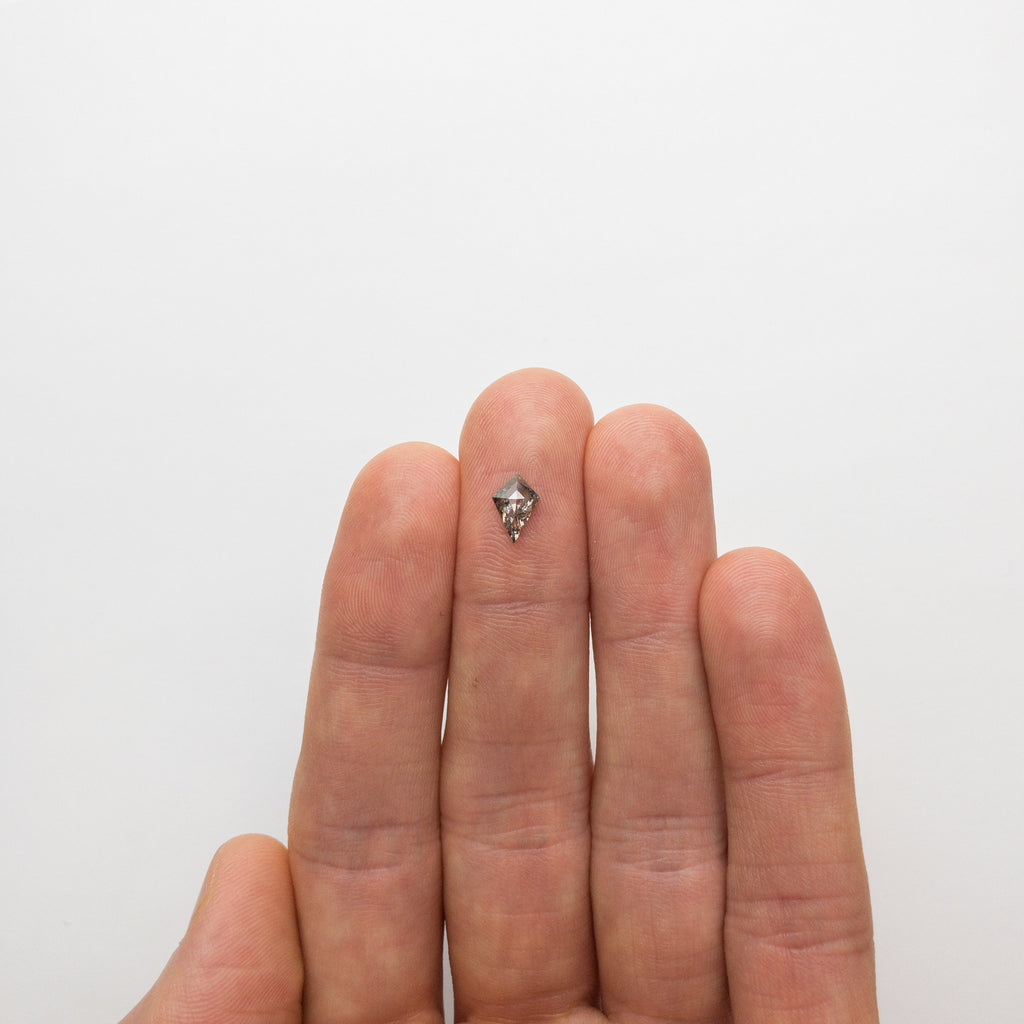 0.58ct 8.42x5.72x2.36mm Kite Rosecut 18522-07