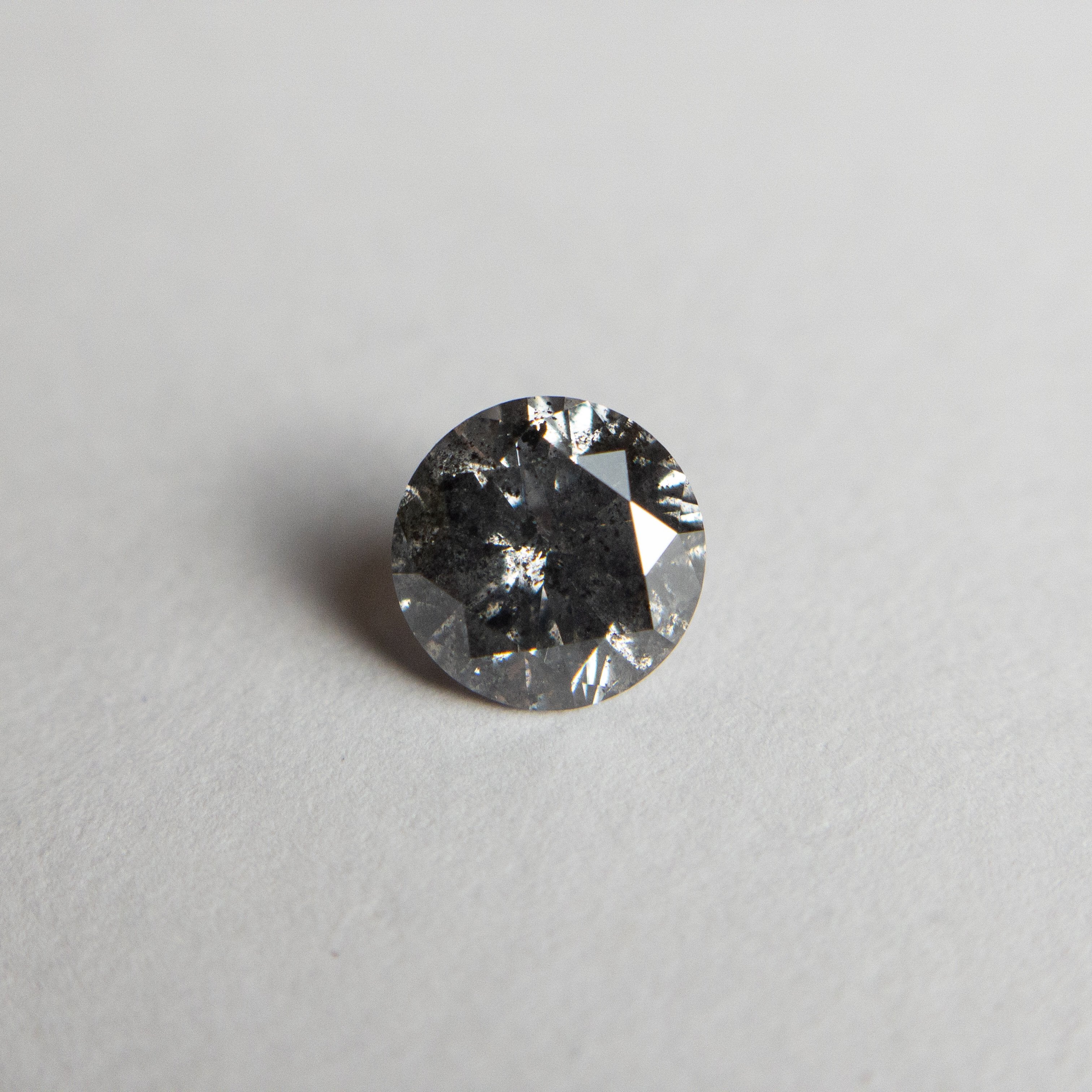 0.65ct 5.42x5.40x3.48mm Round Brilliant 18531-03