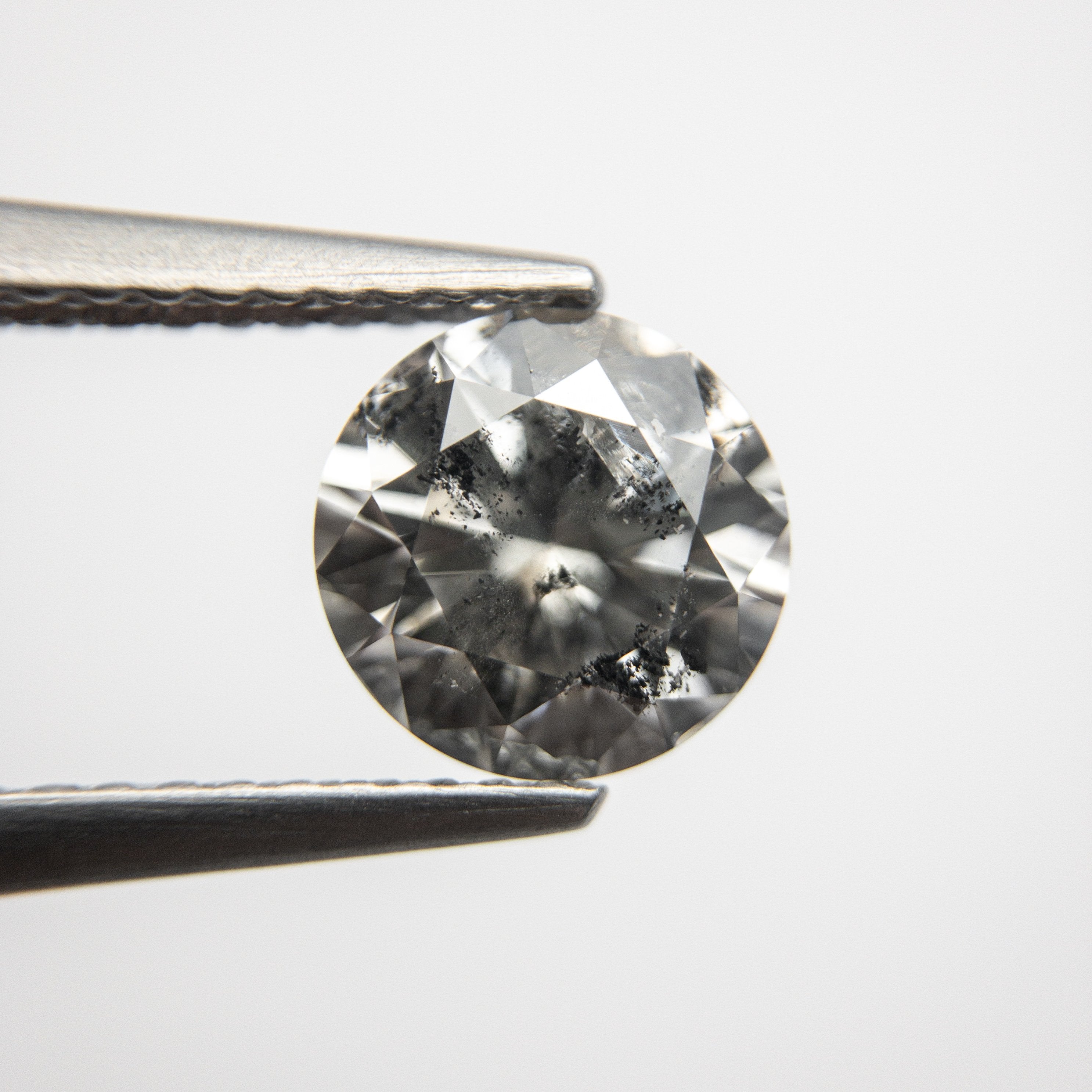1.72ct 7.47x7.40x4.75mm Round Brilliant 18667-07