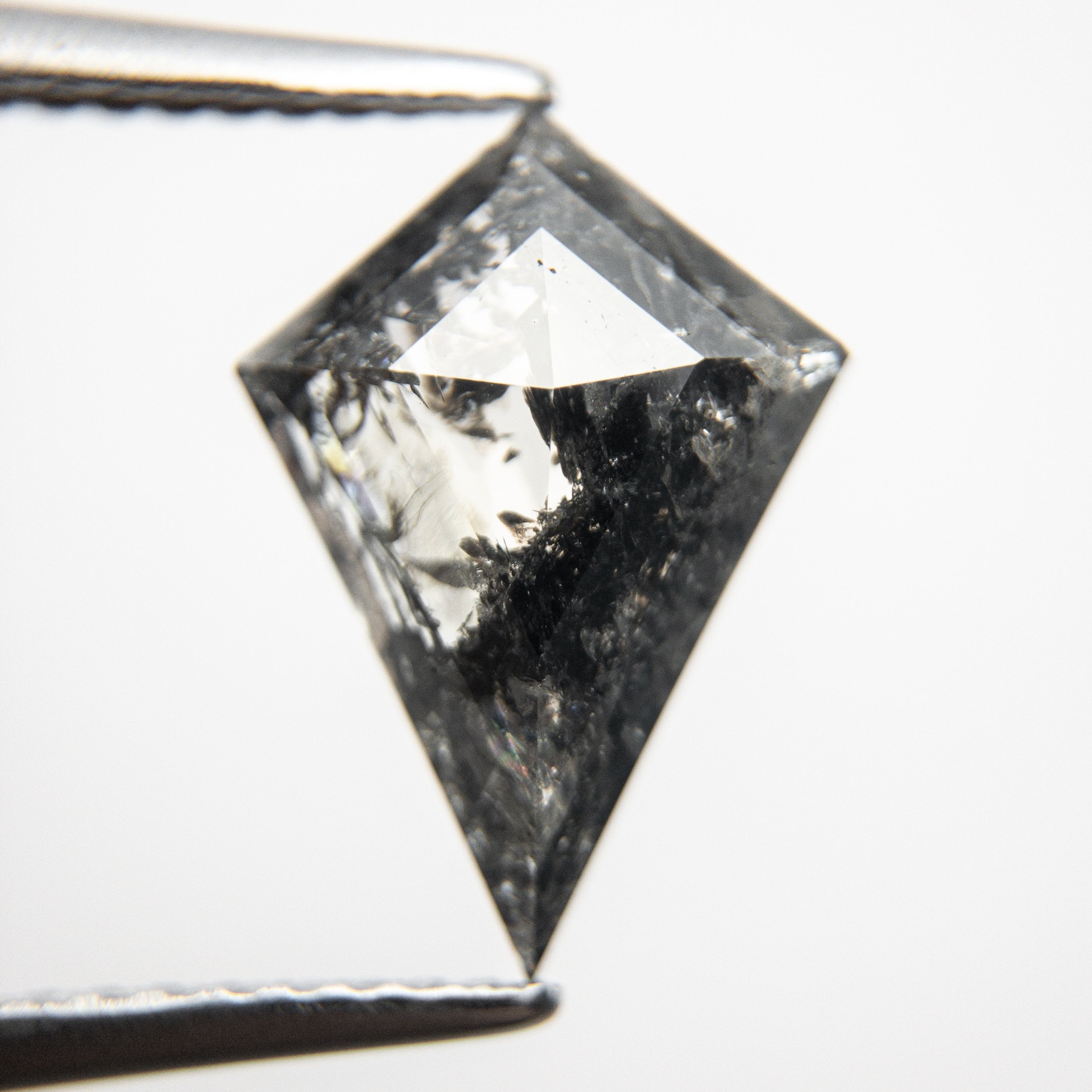 2.31ct 13.57x9.65x3.13mm Kite Rosecut 18760-04