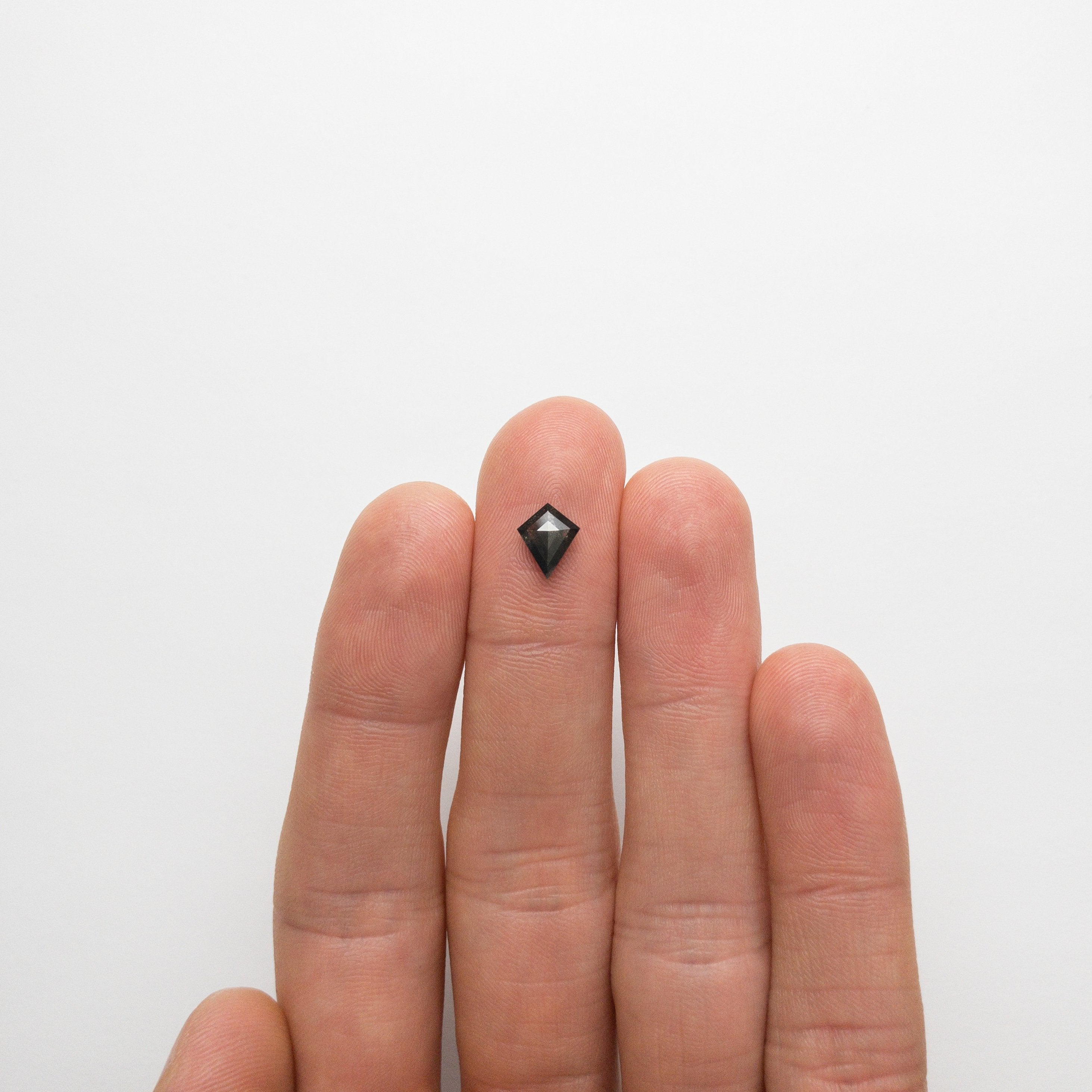 1.03ct 8.58x6.98x3.02mm Kite Rosecut 18793-02
