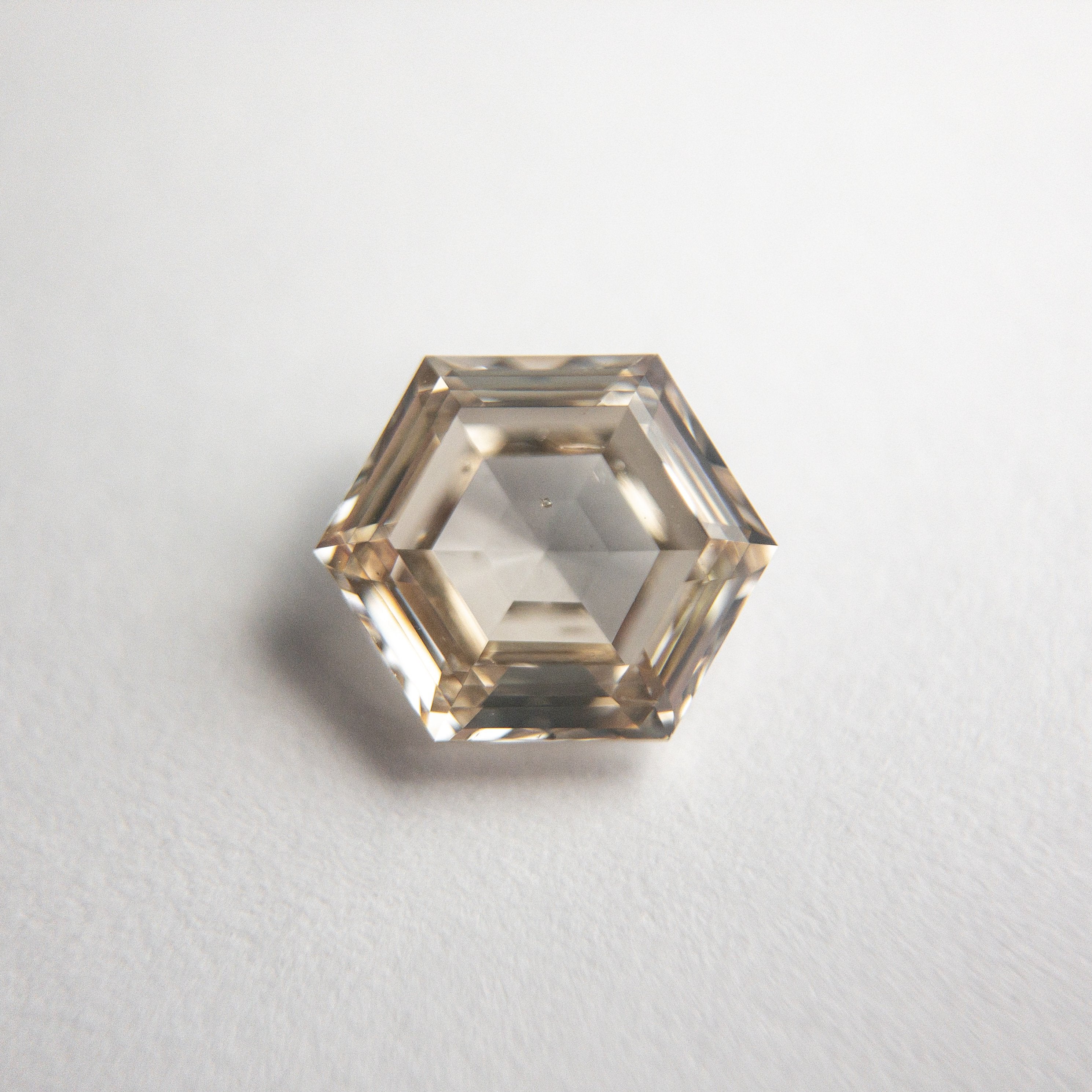 1.00ct 7.15x6.00x2.89mm Hexagon Rosecut 18804-01