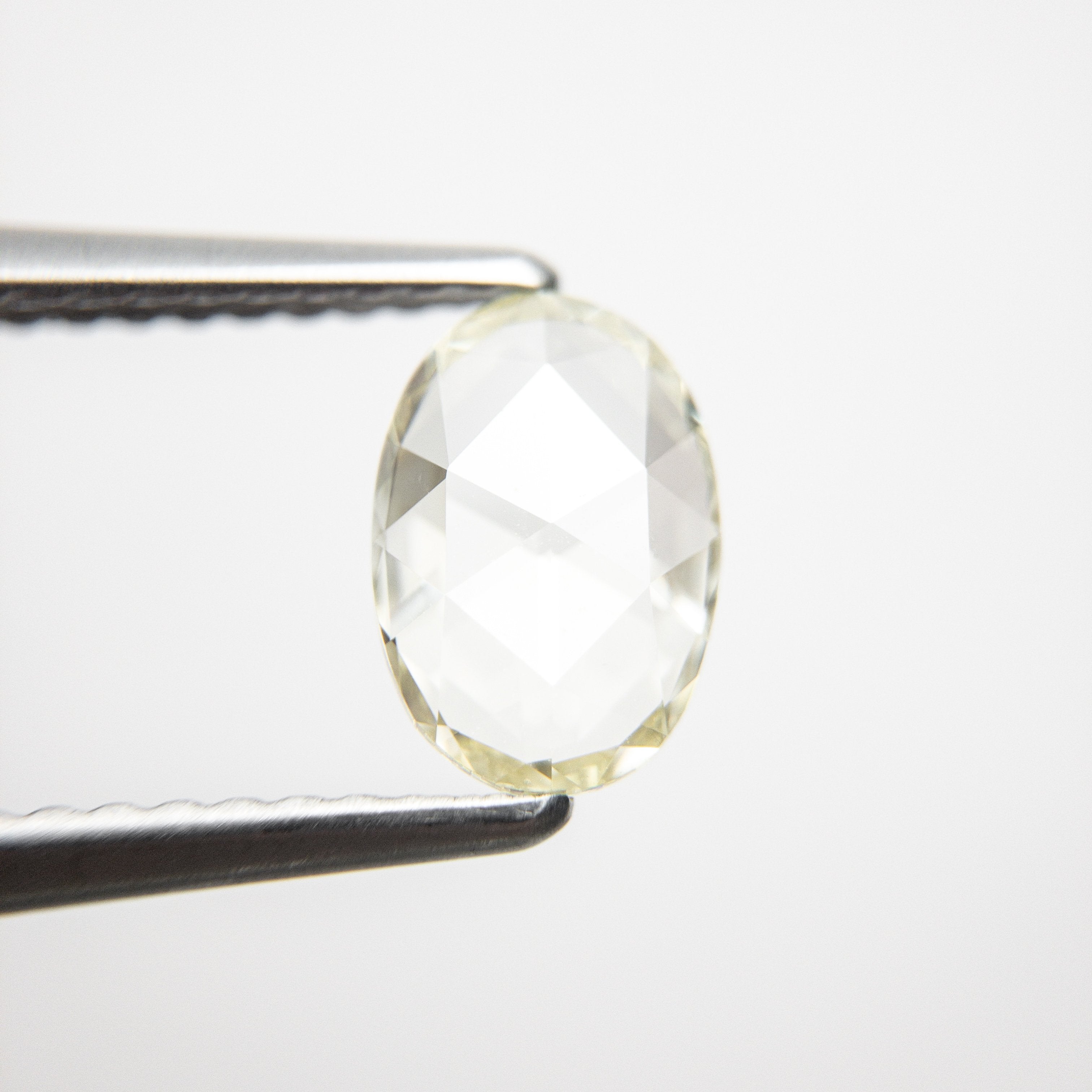 0.83ct 8.09x5.64x1.89mm SI1 Y-Z Oval Rosecut 18880-04 🇷🇺