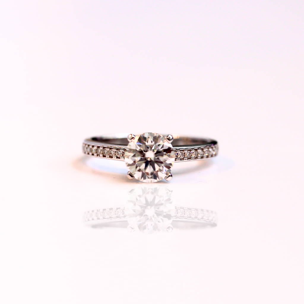 Ara Solitaire