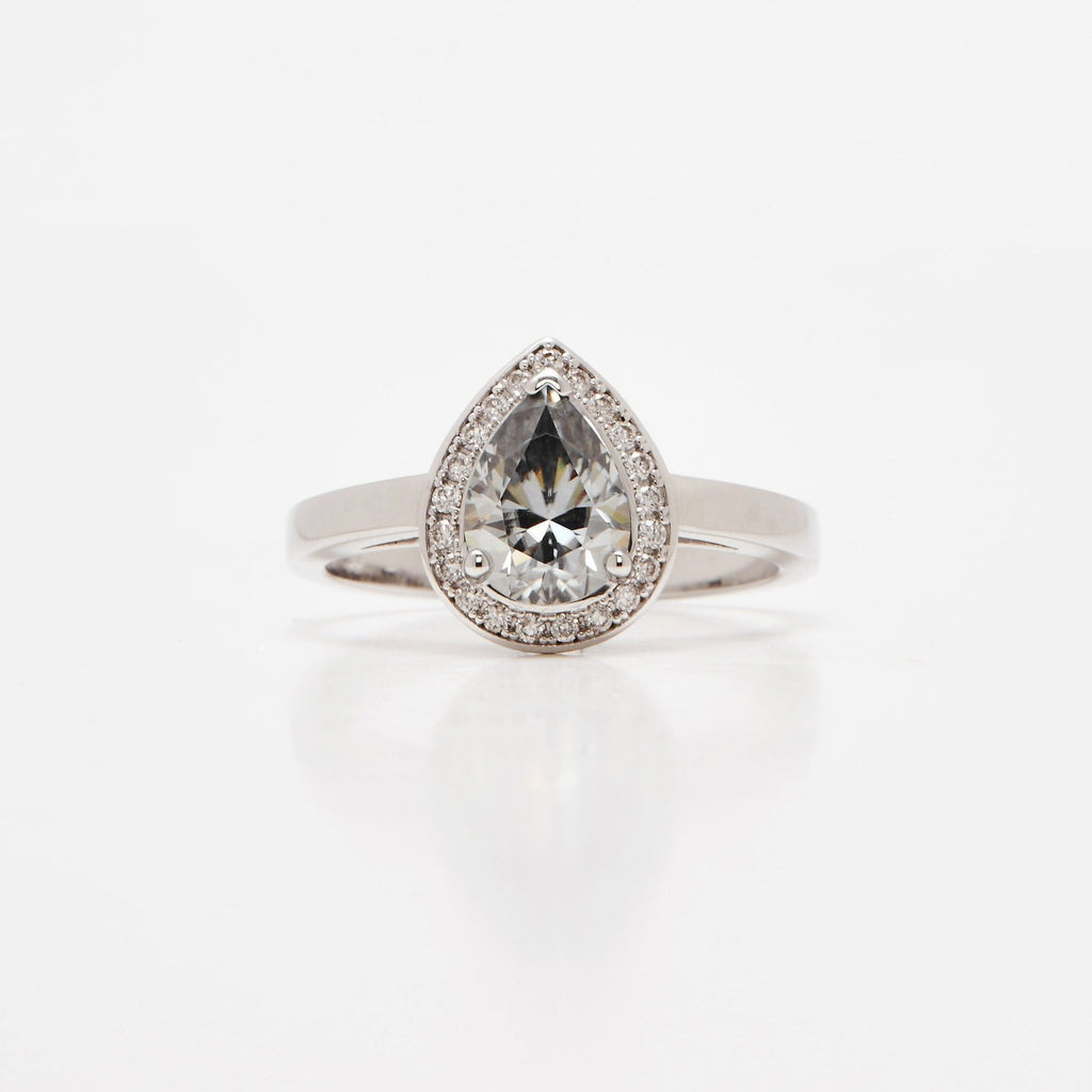 Plain Band Pear Halo Ring
